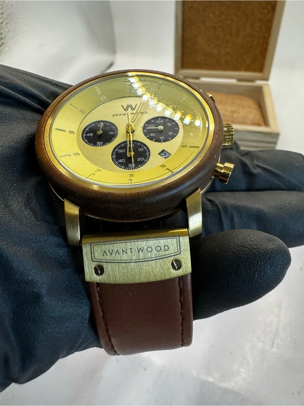 Avantwood men chronograph